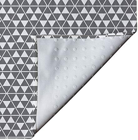 מגבת מחצלת יוגה גיאומטרית של אמבסון, דפוס חוזר של משולשים סימטריים מורכבים בגווני אפור גוונים הדפסים, כיסוי כרית אימון סופג יוגה פילאטיס,