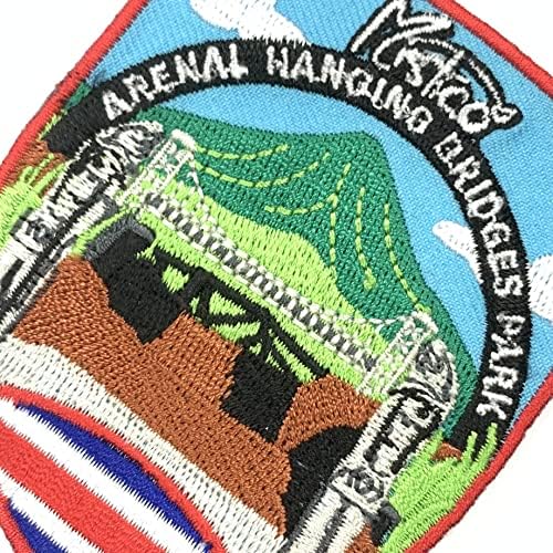 A-One 2 PCS חבילה-ארנאל הר הגעש הפארק הלאומי פארק+סיכת דש דגל קוסטה ריקה, תג מזכרות נסיעות, תיקון וינטג ', תפור על מעילי ג'ינס, תיקון